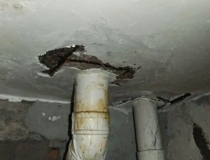 伊犁哈萨克卫生间漏水维修公司浅析伊犁哈萨克卫生间渗水维修的方法